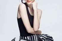 黑红女明星吃瓜系统小说娱乐圈,黑红女明星的瓜田奇遇记