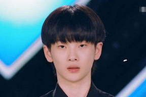 娱乐吃瓜黄明昊微博,娱乐热点一网打尽