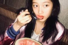 娱乐圈吃瓜用什么看,揭秘明星动态，轻松掌握娱乐热点