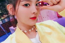 娱乐吃瓜酱男朋友拍照,甜蜜瞬间尽收眼底