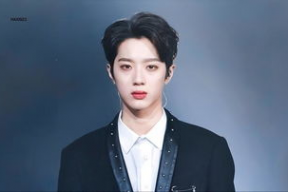 娱乐吃瓜君赖冠霖,从偶像明星到争议焦点，娱乐圈的跌宕起伏之路