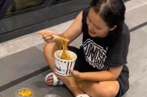 娱乐吃瓜酱外卖被偷,娱乐吃瓜酱遭遇尴尬一幕