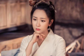 娱乐大晨姐吃瓜杨紫小说,杨紫的娱乐风云录