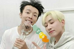 吃瓜娱乐圈八卦图片,揭秘明星幕后八卦瞬间